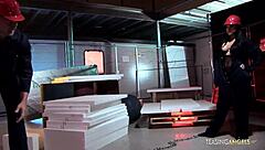 Is her mouth or cunt fuller with fat shaft?