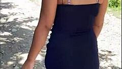 I offered a Venezuelan girl money for public fun
