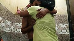 Bhabhi Pinky secretly enjoyed intimate moments with friends