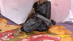 Indian Bhabhi Gets Deepthroat and Assfucking in Saree