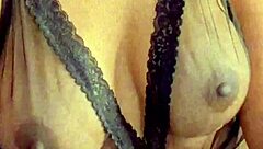 Gozando Com Squirt Through Intense Licking and Squirting.