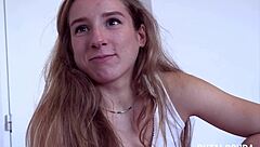 The guy enjoys great sex with Elisa passionately