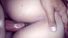 dandole de perrito en el hotel