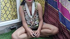 Desi Saraa Gets Anal And Pussy Fucking