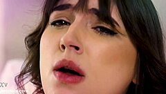 Introducing Vixenminx, the Jerkmate tutorial girl.