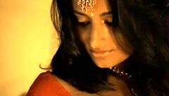 Gorgeous Naturally Body on Indian Woman Dancing Softly