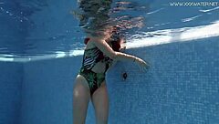 diana rius with hot tits touches her body underwater?