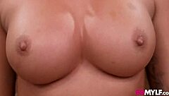 Hot Cougars Catfished Into Filthy Swap In Garage Reality