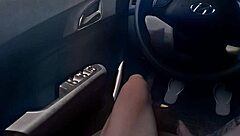 Married Woman Dares to Masturbate for Stranger on Public Street! Outdoor Adventure!