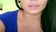 Hot colombian beauty seduces