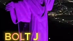 Policewoman Seeks Revenge, Records Giving Her Beautiful Ass in the Ring for XVideos