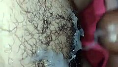 Buceta Peluda Leva Enorme Gozada