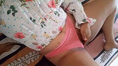 Horny Brunette Gives Some Pleasure Real Homemade Amateur Sex