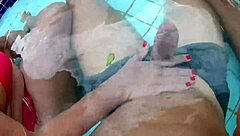 We seduced him in the pool 😏