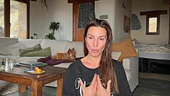 let's talk about why girls don't cum easily