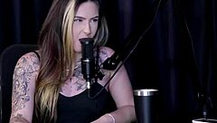 seu forte é exibição, sente autêntica, falta preliminares, não sai sem planos, beijou mulheres - just joana em sheer red