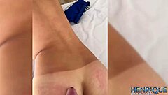 o branquelo h�tero pirocudo bateu com as bolas dele no meu cu e jogou leite no fundo