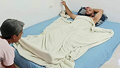 I Surprise My Stepbrother In His Room With A Great Blowjob I Can't Stand It - Porn In Spanish