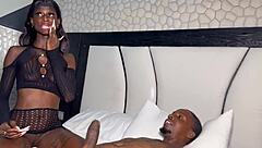 Lagos Street Hooker Takes Large Pipe