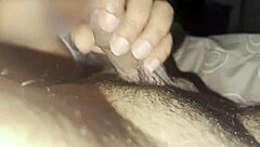 Chupando y sacando toda la leche a mi hermanastro