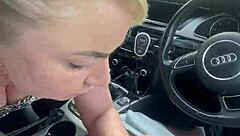 After missing the bus she ordered a taxi when she left home she forgot her card at home so she had to give the driver a blowjob as a reward for the ride