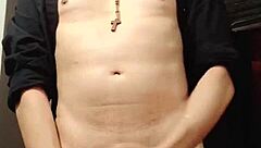 tutorial for masturbating in shirt with cum control