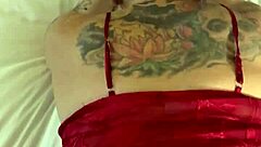 i bent over this white slut for doggystyle creampie