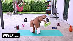 Kona Jade says she loves getting nude and riding fat cocks