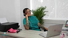 I see slutty doctor cum in ass