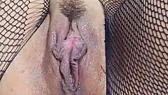 La Coneja Rabitquiky Teasingly Toys Her Huge Ass With Anal Dildo On Webcam.