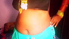 Desi bhabi cheats with boyfriend's blowjob and dirty talk