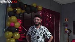 beautiful redhead gives total oral to big cock in night club