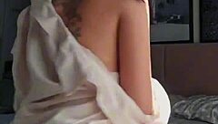 Hot teen 18+ shows off in public while masturbating outdoors!