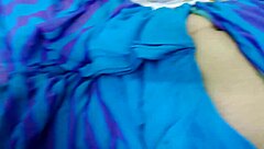 Desi homemade wife enjoys her round ass