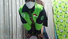 Prank To Fuck Delivery Girl During Food Order?