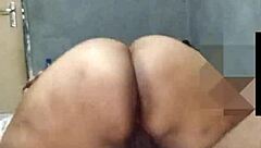 ebony big booty amateur bouncing on dick