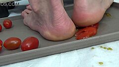 I Trample Tomatoes With My Feet