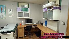 Hey, mara luv gives a close-up view in latex gloves