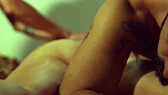 Amateur orgy in massage parlor turns into squirting foursome