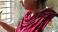 Sexy Bhabhi Shares Bengali Story