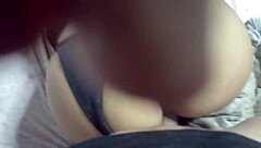 Novinha from Tinder couldn't wait and gave her pussy on the first date.