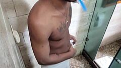 Joao O Safado No Banho Com A Negona Gostosa Da Nicoly Carioca