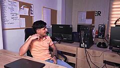 Busty secretary earns bonus with blowjob