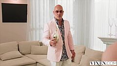 Vixen Runway Model Bella Spark Devours Christian's Thick Cock With Facial