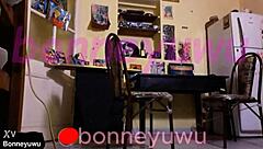 Bonneyuwu Has Sex with Father's Friend