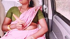 Indian bhabi fucks boyfriend on long drive with dirty talk!