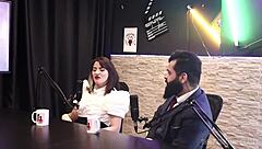 Lady snow gets arm in pussy in swing cast with lord kenobi and tifany rocha