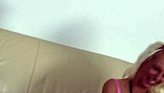 Autsch der dildo deal mit Jaqueline X in anal arrangement