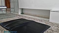 cute amateur milf having fun with her sybian sex machine?