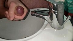 i shave my dick but then get excited and cum